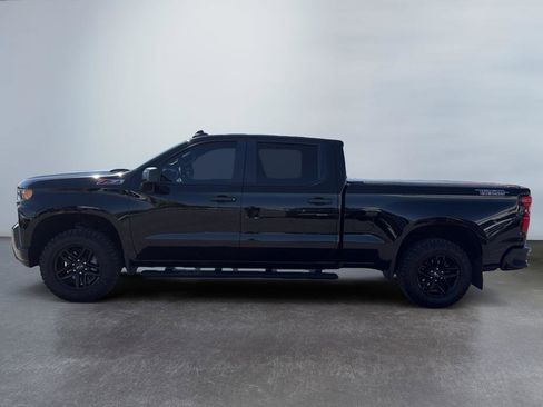 Used 2021 Chevrolet Silverado 1500 Custom Trail Boss w/ Midnight Edition AWD/4WD image 2