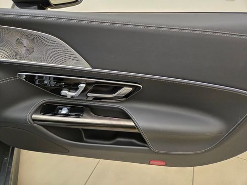 Used 2023 Mercedes-Benz SL 55 AMG 4MATIC image 25