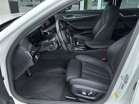 Certified 2023 BMW 530i w/ M Sport Package RWD image 10
