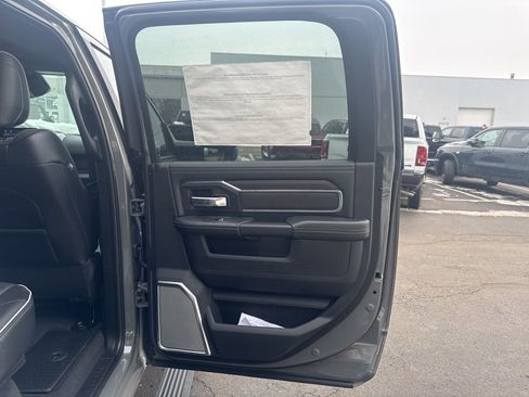 New 2026 RAM 3500 Laramie AWD/4WD image 40