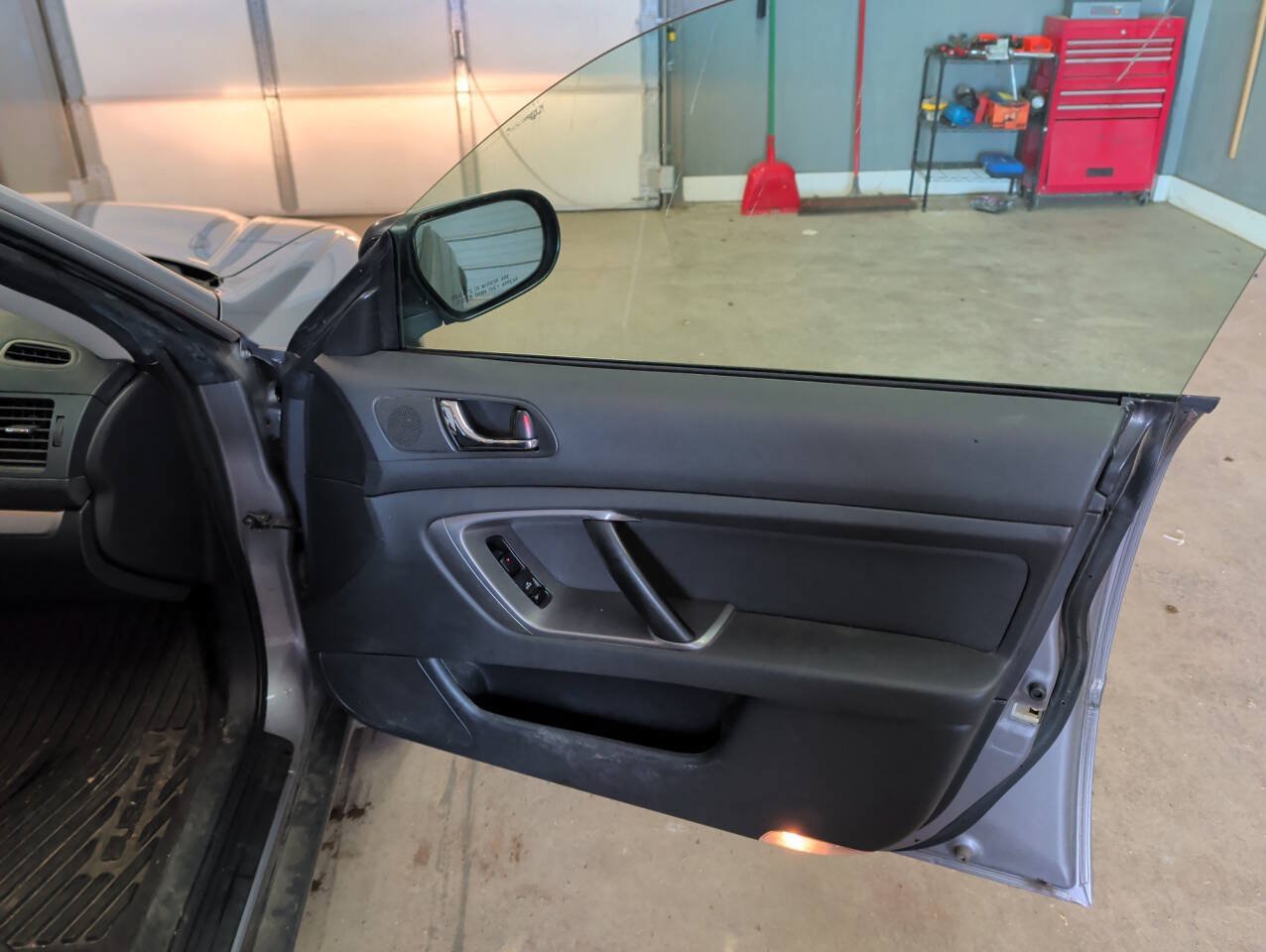 Used 2008 Subaru Outback 2.5i AWD/4WD image 28