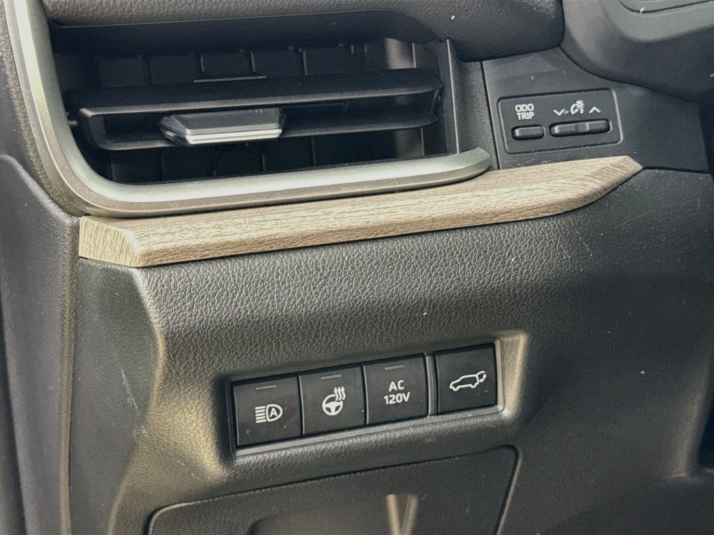 Used 2026 Toyota Grand Highlander AWD Hybrid image 10
