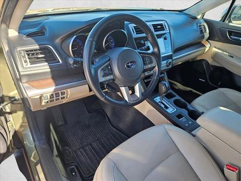 Used 2016 Subaru Outback 2.5i Limited image 9