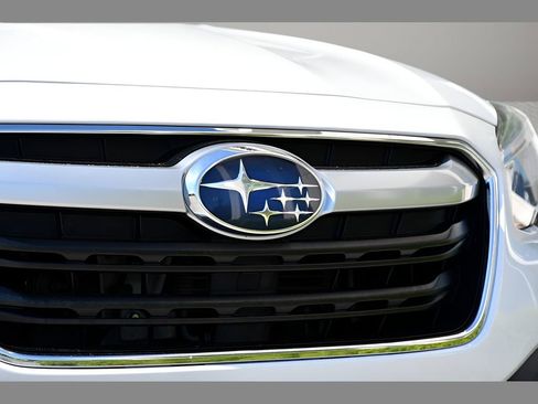 Used 2022 Subaru Outback Limited AWD/4WD image 10
