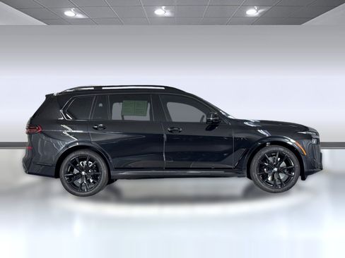 Used 2025 BMW X7 xDrive40i w/ M Sport Package AWD/4WD image 7