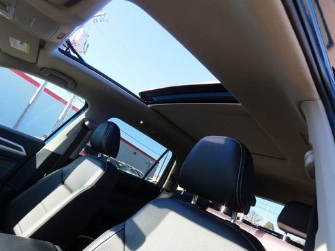 Used 2023 Volkswagen Atlas SE image 41