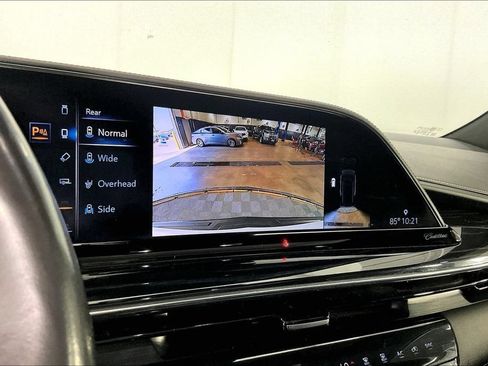 Used 2021 Cadillac Escalade Sport w/ Driver Assist Tech Package AWD/4WD image 29