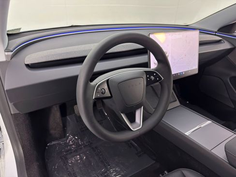 Used 2024 Tesla Model 3 Long Range image 13