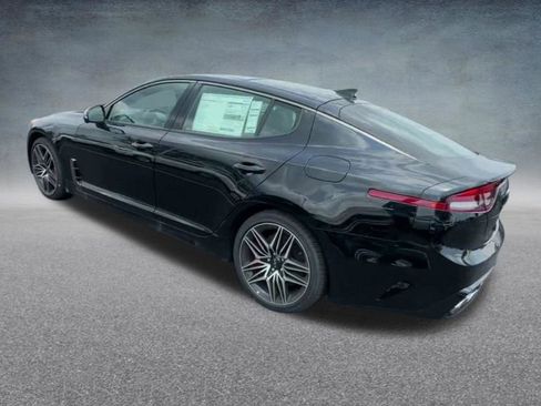 Used 2023 Kia Stinger GT2 image 16