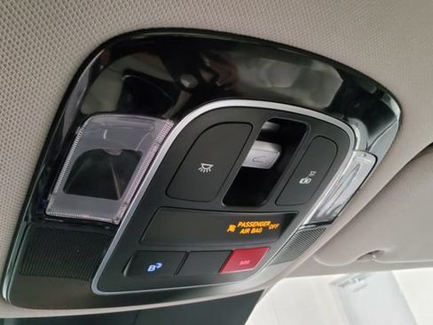 Used 2024 Hyundai Sonata SEL w/ Convenience Package FWD image 32