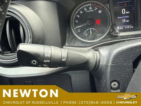 Used 2021 Toyota Tacoma TRD Sport AWD/4WD image 25