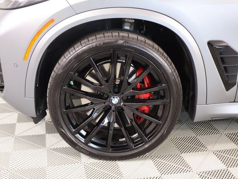 Used 2025 BMW X5 M60i AWD/4WD image 19