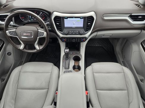 Used 2019 GMC Acadia SLT image 25