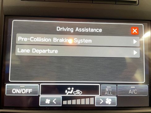 Used 2024 Subaru Impreza 2.0i AWD/4WD image 5