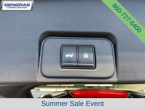 Used 2025 Nissan Rogue SV AWD/4WD image 35