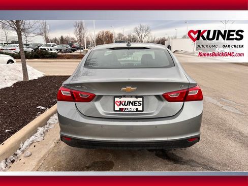 Used 2024 Chevrolet Malibu LT image 5