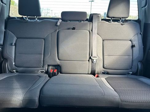 Used 2022 GMC Sierra 1500 Elevation image 35