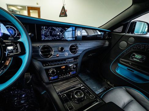 Used 2024 Rolls-Royce Spectre w/ Spectre Launch Package image 58