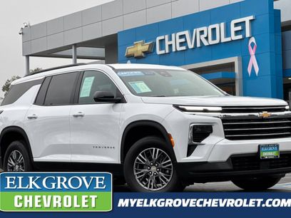 Certified 2025 Chevrolet Traverse LT