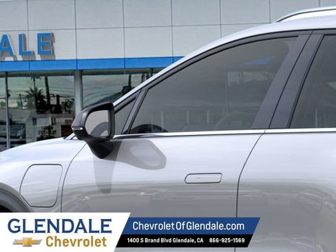 New 2026 Chevrolet Equinox EV LT FWD image 12