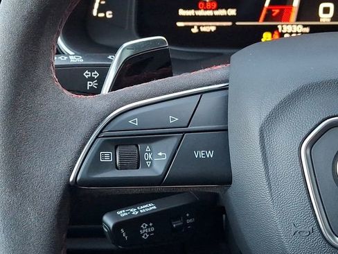 Used 2022 Audi RS Q8 w/ Carbon Optic Package image 27