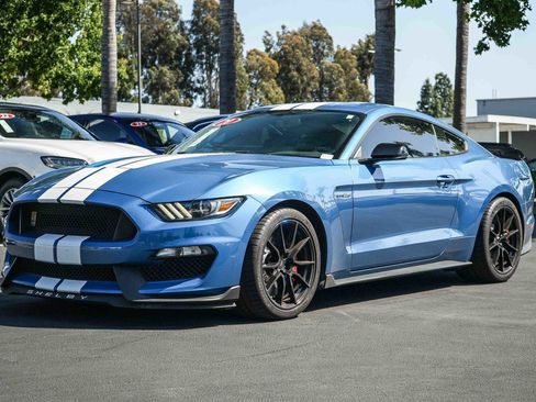Used 2020 Ford Mustang Shelby GT350 RWD image 3