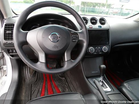 Used 2013 Nissan Altima 2.5 S FWD image 15