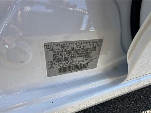 New 2025 Nissan Versa SV w/ Trunk Package image 32