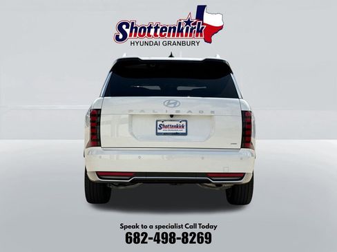 Used 2026 Hyundai Palisade Calligraphy AWD/4WD image 7
