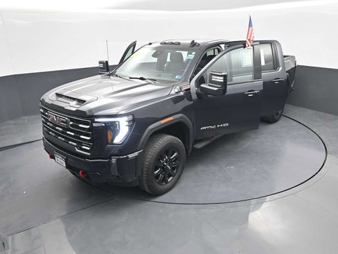 Used 2024 GMC Sierra 2500 AT4 w/ AT4 Premium Plus Package AWD/4WD image 45