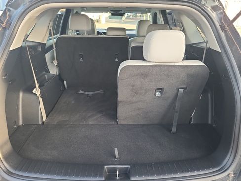 Used 2025 Kia Sorento S w/ Panoramic Sunroof Package FWD image 27