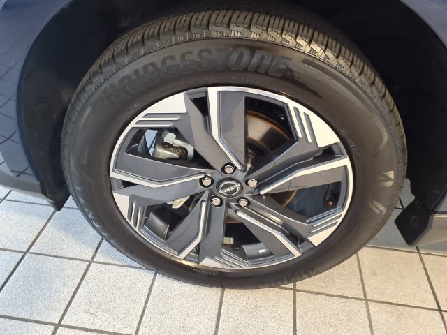Used 2025 Nissan Murano SL w/ Cargo Package AWD/4WD image 5