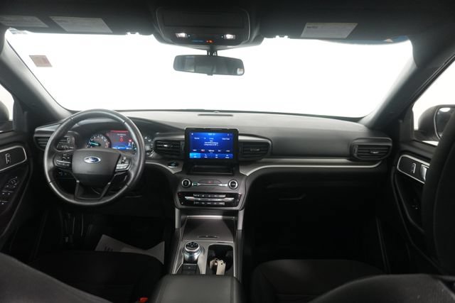 Used 2020 Ford Explorer XLT w/ Comfort Package AWD/4WD image 21