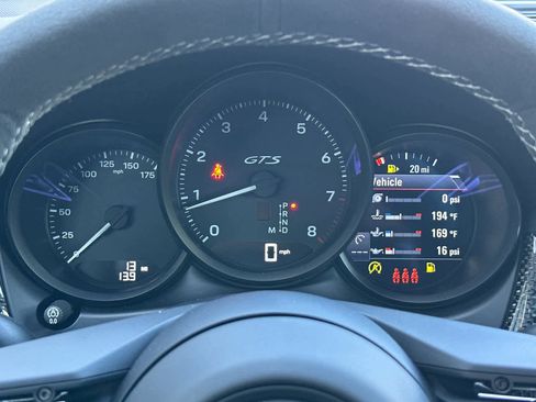 New 2026 Porsche Macan GTS image 29