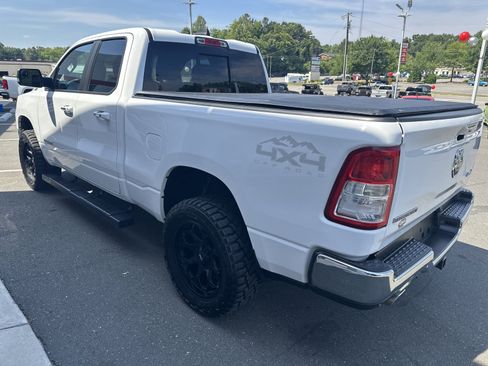 Used 2019 RAM 1500 Big Horn AWD/4WD image 6