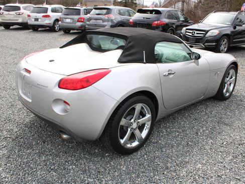 Used 2006 Pontiac Solstice Convertible w/ Premium Package image 14