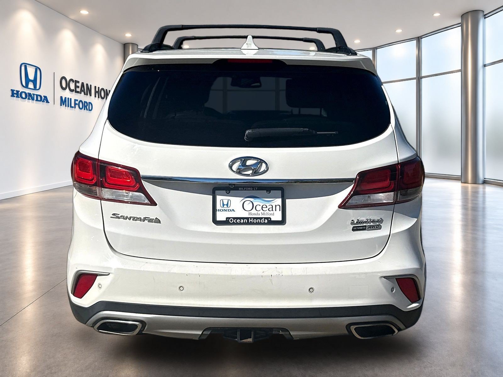 Used 2017 Hyundai Santa Fe Limited AWD/4WD image 6