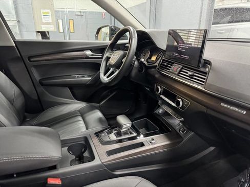 Certified 2023 Audi Q5 Premium w/ Convenience Package AWD/4WD image 28