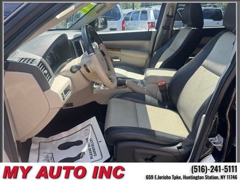 Used 2008 Jeep Grand Cherokee Limited AWD/4WD image 25