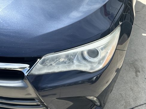Used 2014 Toyota Camry SE FWD image 11