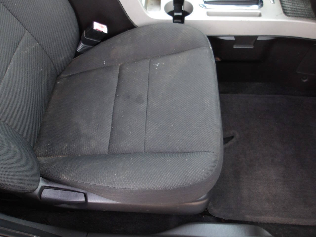 Used 2010 Ford Escape XLT AWD/4WD image 23