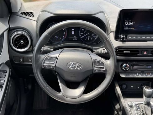 Certified 2023 Hyundai Kona SEL w/ Convenience Package AWD/4WD image 15