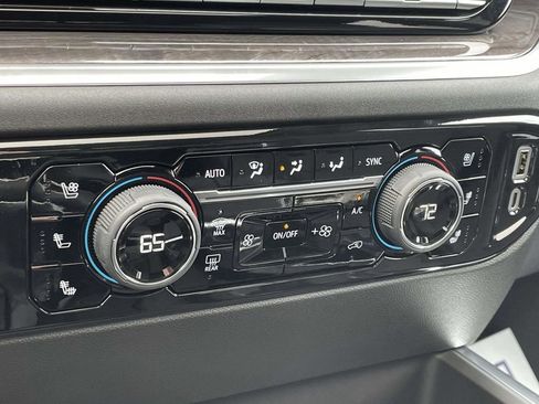 Used 2026 Chevrolet Silverado 1500 LTZ w/ LTZ Premium Package image 29