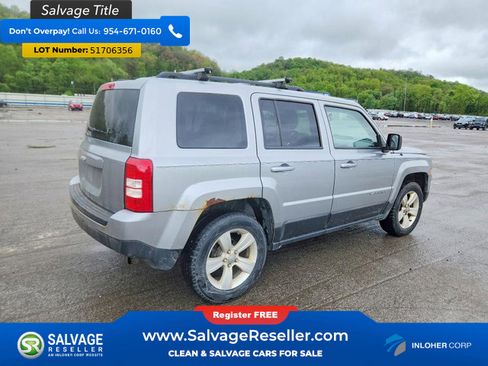 Used 2015 Jeep Patriot Sport w/ Power Value Group AWD/4WD image 4