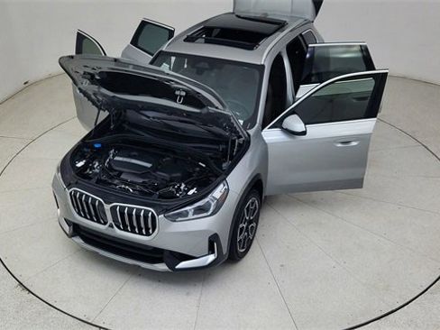 Used 2024 BMW X1 xDrive28i w/ Premium Package image 83