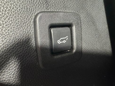 Used 2017 Ford Expedition King Ranch image 30