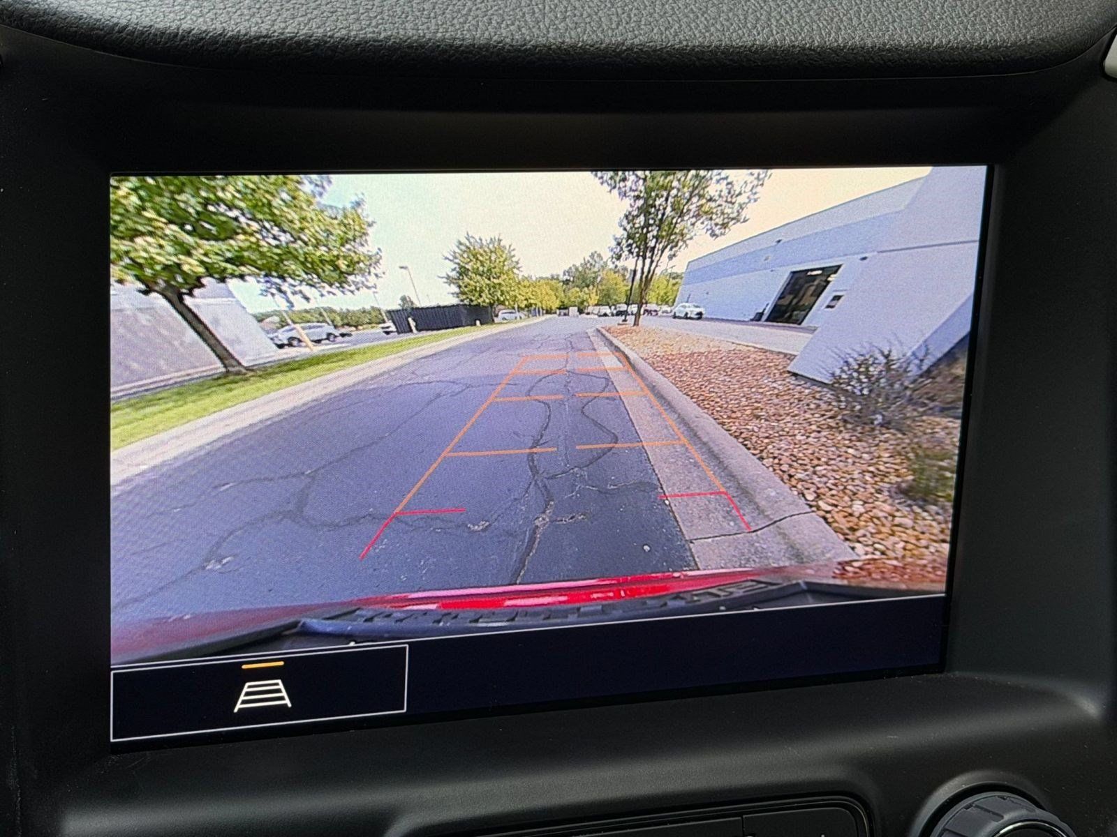 Used 2024 GMC Terrain SLT w/ Infotainment Package II AWD/4WD image 25