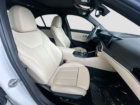 Certified 2024 BMW 330i Sedan w/ Convenience Package RWD image 28