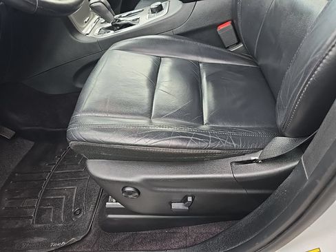 Used 2019 Jeep Grand Cherokee Limited AWD/4WD image 30