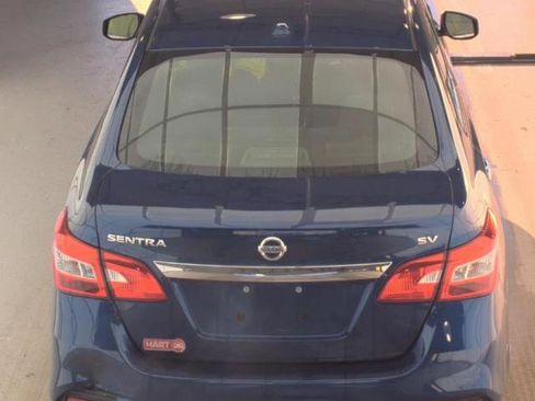 Used 2019 Nissan Sentra SV image 5